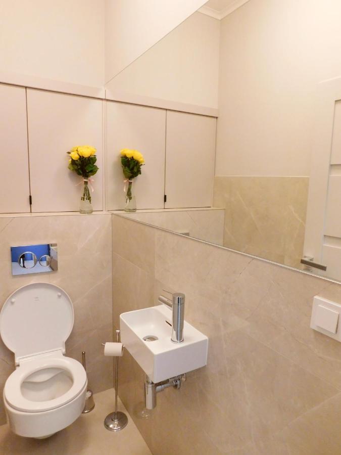 Vila Pod Lipami Apartment บรุนตาล ภายนอก รูปภาพ